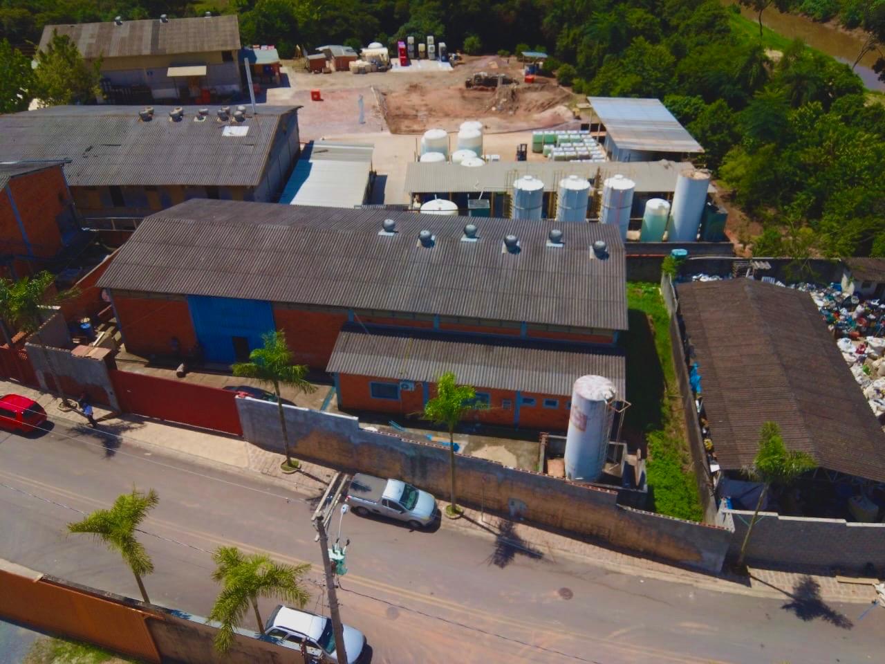 Foto Empresa cima-lado.jpeg